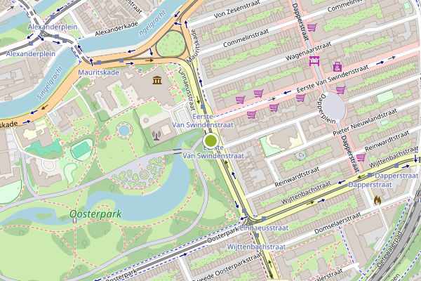 Ambulance-melding op Linnaeusstraat, Amsterdam op 13 mei, kaart-overzicht