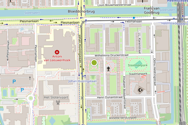 Ambulance-melding op Abraham Staalmanplein, Amsterdam op 26 juli, kaart-overzicht