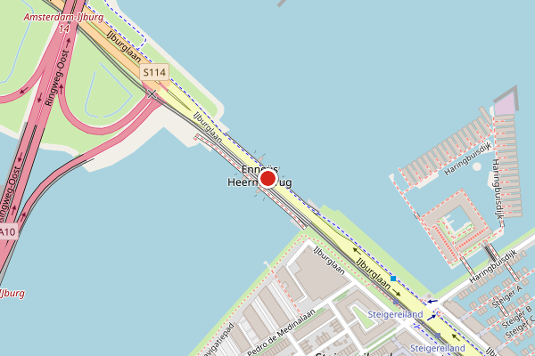 Brandweer-melding op IJburglaan, Amsterdam op 24 mei, kaart-overzicht