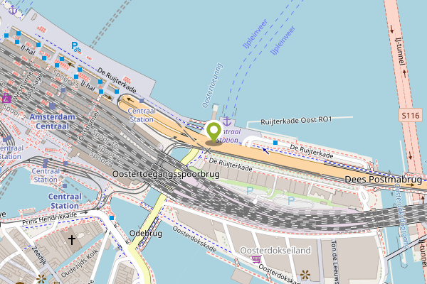 Ambulance-melding op De Ruijterkade, Amsterdam op 24 april, kaart-overzicht
