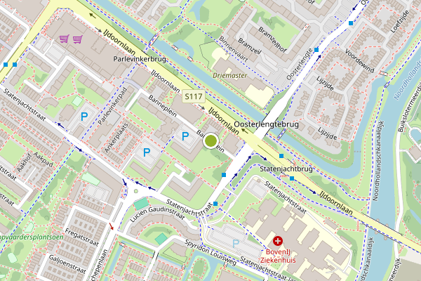 Ambulance-melding op Banneplein, Amsterdam op 8 juni, kaart-overzicht