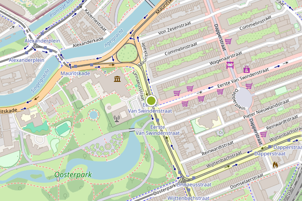 Ambulance-melding op Linnaeusstraat, Amsterdam op 12 juni, kaart-overzicht