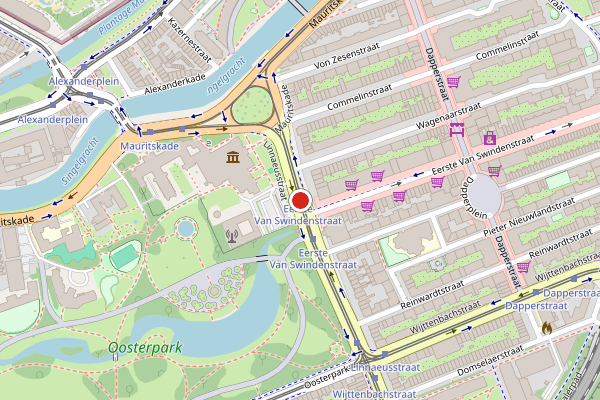 Brandweer-melding op Linnaeusstraat, Amsterdam op 12 juni, kaart-overzicht
