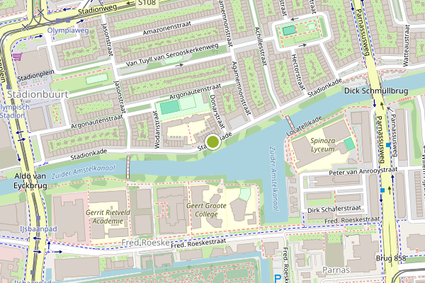 Ambulance-melding op Stadionkade, Amsterdam op 16 juni, kaart-overzicht